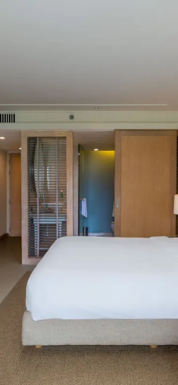 ห้องดีลักซ์เตียงคิงไซส์ที่มีวิวฮิลไซด์