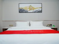 Hezhou Banshan Hot Spring Resort 허저우 호텔