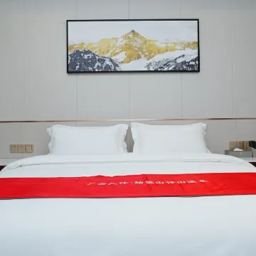 Hezhou Banshan Hot Spring Resort