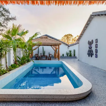 Yumu Homestay (Beihai Yintan Branch)