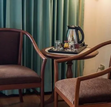 ห้องซูพีเรียร์ เตียงใหญ่ 1 เตียง