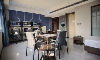 Chenxi Future City E-Sports Hotel