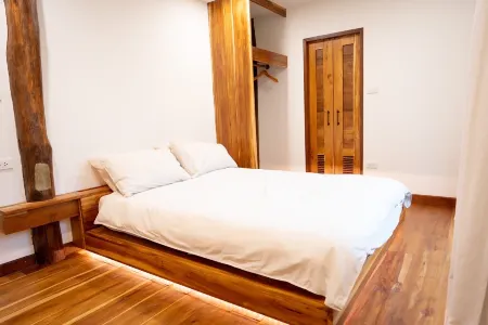 Baan Inn Отели рядом с достопримечательностью «Wat Cham PI»