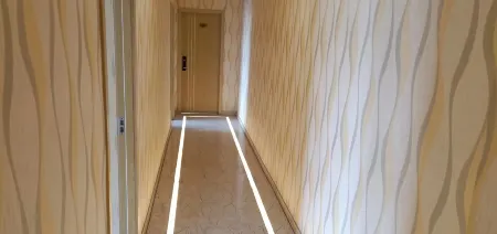 Jingjiang Zhuoya Hotel Отели рядом с достопримечательностью «Huaide College of Changzhou University (Jingjiang Campus)»