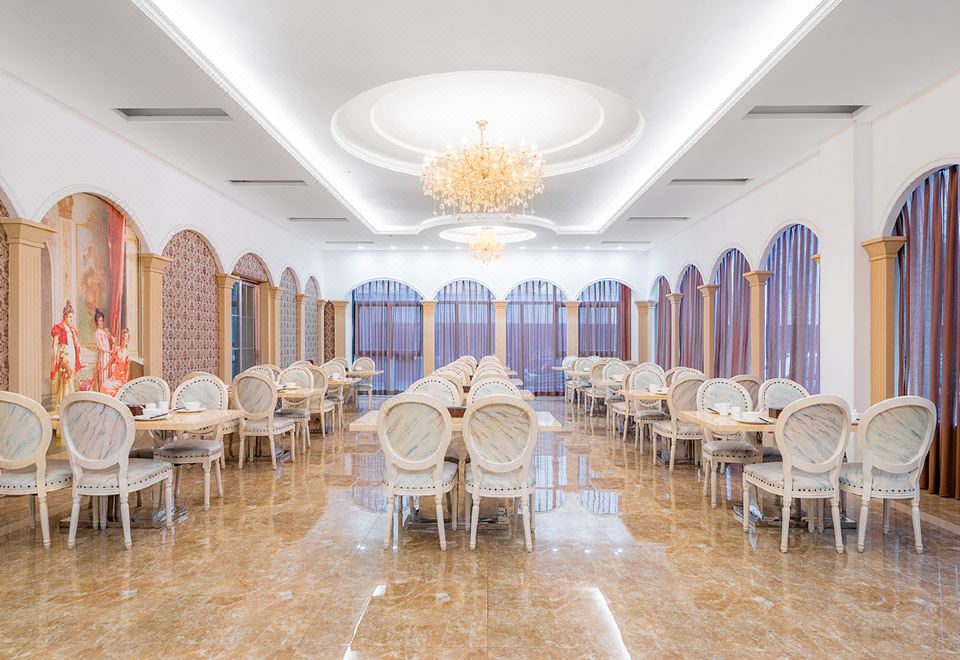 1. 비엔나 호텔 난..