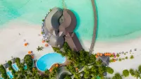 Sun Siyam Vilu Reef - 24 Hours All-Inclusive - Pools