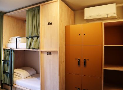 ザ・ビーホステル