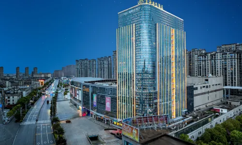 Prince Peninsula Hotel