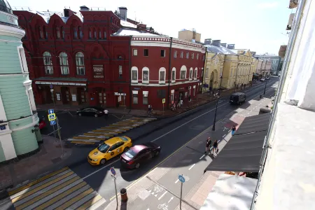 Чайковский Отели рядом с достопримечательностью «Скульптурный ансамбль «Знаки Зодиака»»