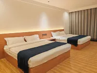Liuli Tile Courtyard Hotel - 2-Star
