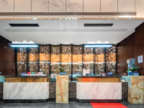 方城中睿·スマートチョイスホテル 方城のホテル