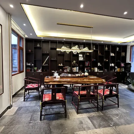 Zhenba Xinyu Chantea Villa