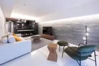 Creal Premier Akasaka