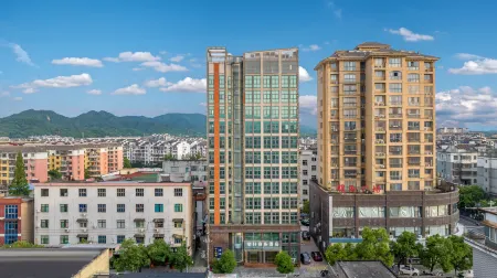 Chinese E-House Unmanned Sharing Hotel (Yushan Qili Street) Отели в г. Юйшань