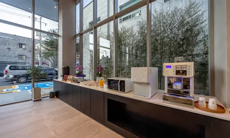 Hotel Noblion Отели в г. Пхохан