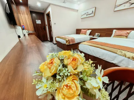 Huamu Guposhan Hot Spring B&B Отели рядом с достопримечательностью «Shibashuiyuan Ecological Scenic Spot»