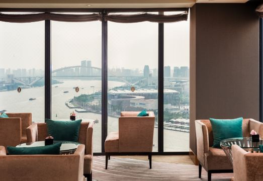 1. 인터컨티넨탈 상..