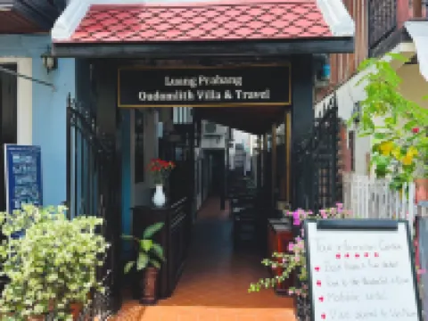 Luang Prabang Oudomlith Villa & Travel Hotels near Wat Xieng Thong