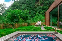 Persimmon Tree Homestay Hotels in Pingwu