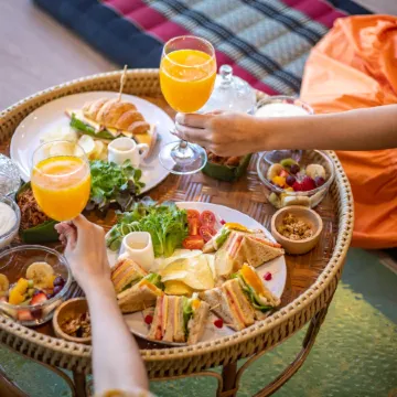 One Dhatu Ayutthaya Premium Homestay Отели рядом с достопримечательностью «Ват Махатхат»