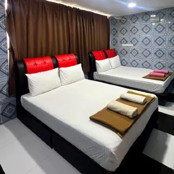 Ark Batu Caves Hotel Hotels near Lord Murugan Statue