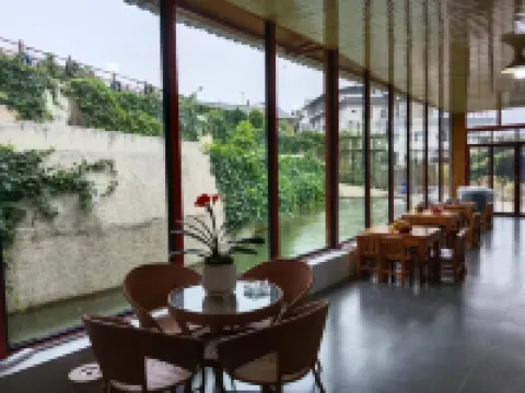 Shengquan Manor · White Stone · Snowy Lakeview Resort Manor (Baishuitai) Hotels in der Nähe von Baishuitai