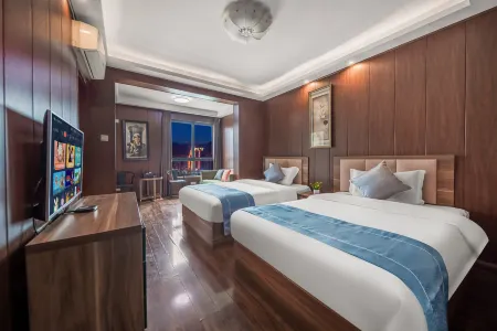 Lanyue River View Hotel (Chongqing Jiefangbei Hongyadong Store)