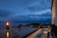 Aurora | Guyu Half Mountain Full Sea View Designer Resort Hotel (Dali Erhai Branch) - con vistas al mar