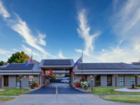 The Cottage Motor Inn Albury CBD Hotels in South Albury