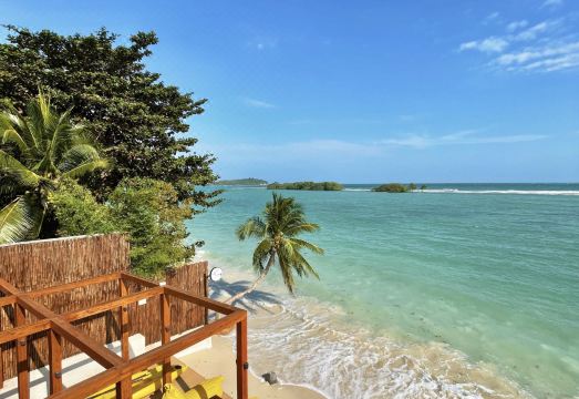 3. 더 스테이 차웡..