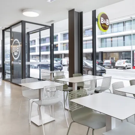 B&B HOTEL Santo Tirso Отели в г. Санту-Тирсу