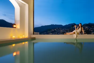 Butterfly Hotel · Huaweimian 랑더 상자 고대 건축 단지 주변 호텔