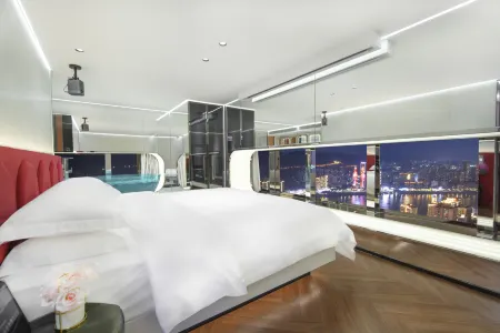 Chongqing Liberation Monument, Hongya Cave, BERKIN. Baili Jin Skyview Riverfront Hotel.