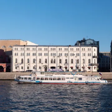 Билибин Гарден (Bilibin Garden) Отели рядом с достопримечательностью «Красная Площадь»