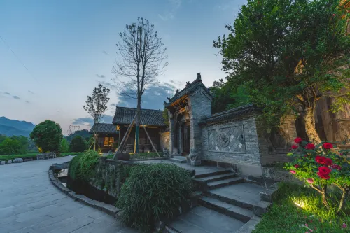 Qujia Courtyard Guesthouse Hotels in Ningqiang
