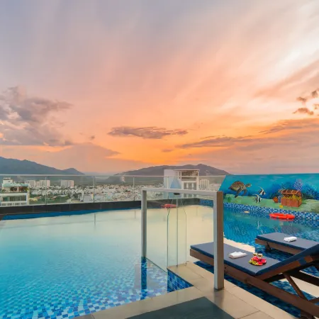 Le's Cham Hotel