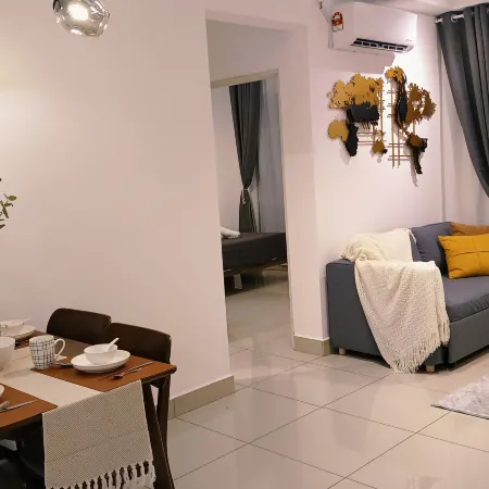Malaysia Kulai D'Putra Suites Serviced Apartment Отели рядом с достопримечательностью «Аутлет-центр Johor Premium Outlets»