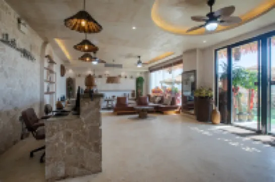 Muyu Seaview Boutique Homestay (Weizhou Island Dishui Danping Shop)