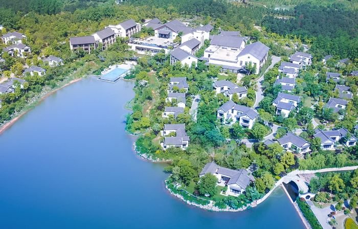 Nanhu Bailuyuan Hotel