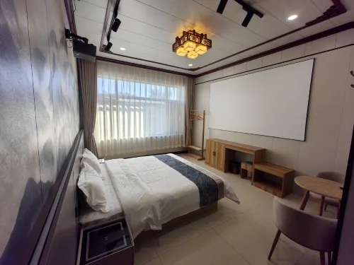 Laiyue Quadrangle Inn Hotel Hotels in Beipiao