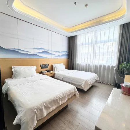 Fangcheng Finance Hotel