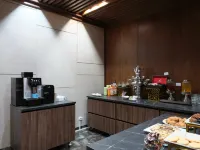 Chingishan Hotel - breakfast