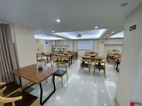 Vienna Hotel (Ningbo Railway Station) - sarapan