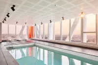 H4 Wyndham Paris Pleyel - Pools