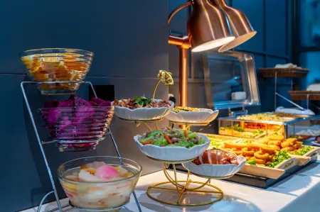 Fuji Elegant Hotel (Harbin Central Street St. Sophia Church Branch) Отели рядом с достопримечательностью «Harbin Institute of Technology (Second Campus)»