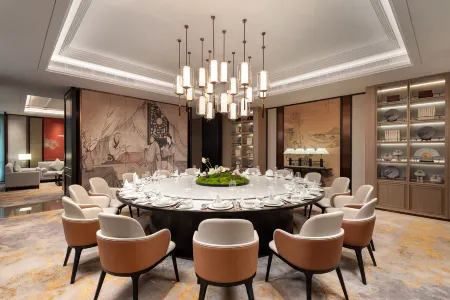 JZC Hotel Отели рядом с достопримечательностью «CPC Shanxi Committee Party School (Xuefu Street)»