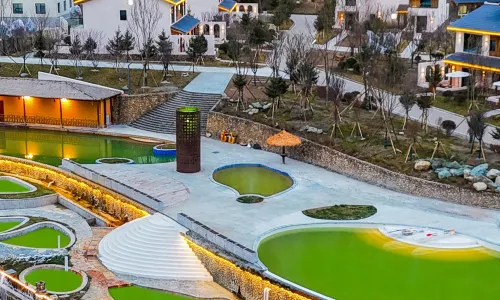 康定雅谷林卡温泉ホテル