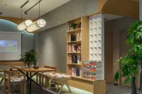 Demba Inn (Shanghai Xintiandi Yuyuan Garden The bund store )