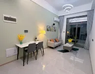 Yiqu International Film and Television Apartment (Zhongshan Vanke Shenye Bay Zhongxincheng Store)