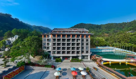 Qingyuan Bijia Mountain Hotel Отели рядом с достопримечательностью «Bijia Mountain Tourist Area»